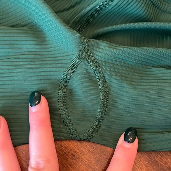 Lululemon Base Pace Leggings - Picture 3 of 4